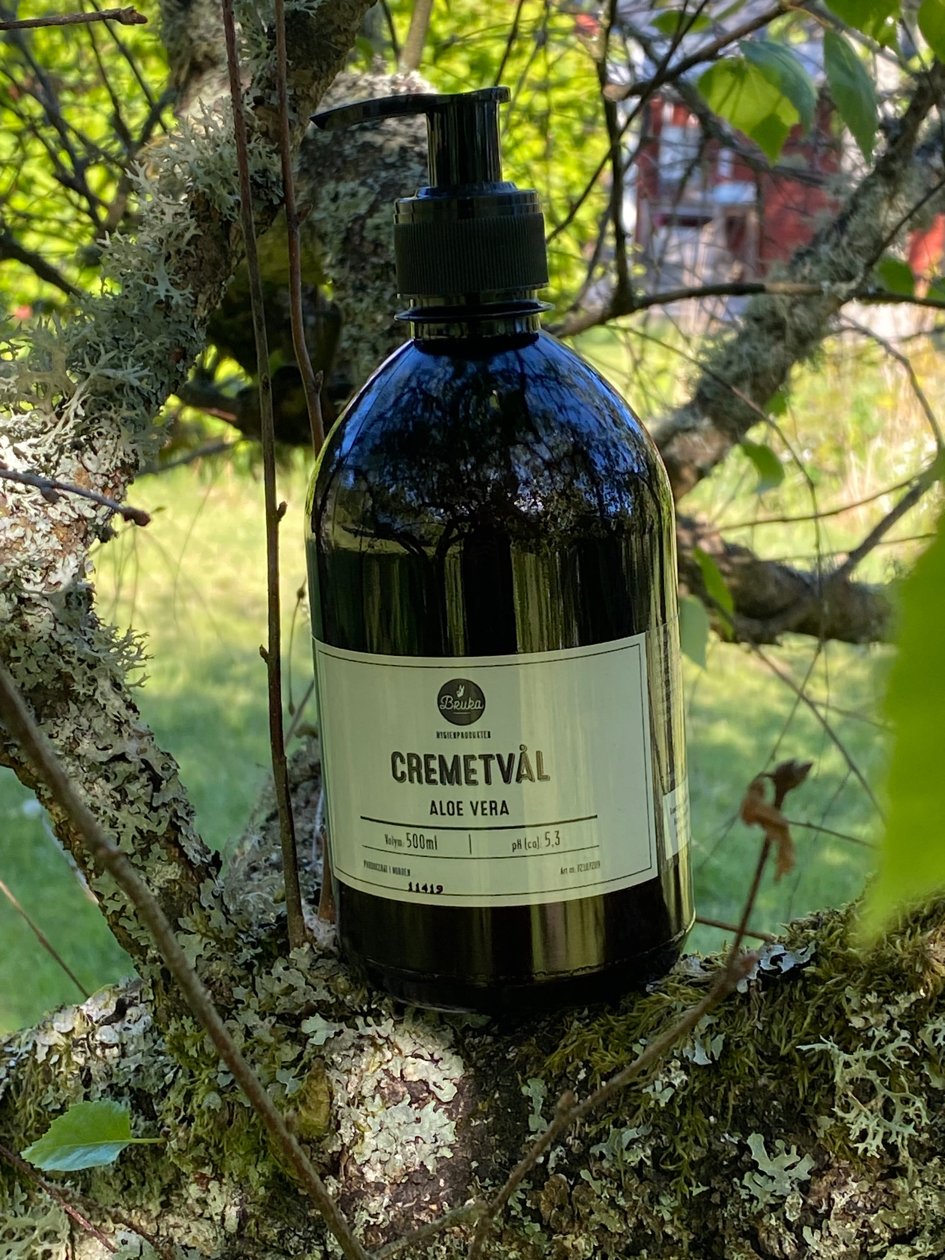Cremetvål